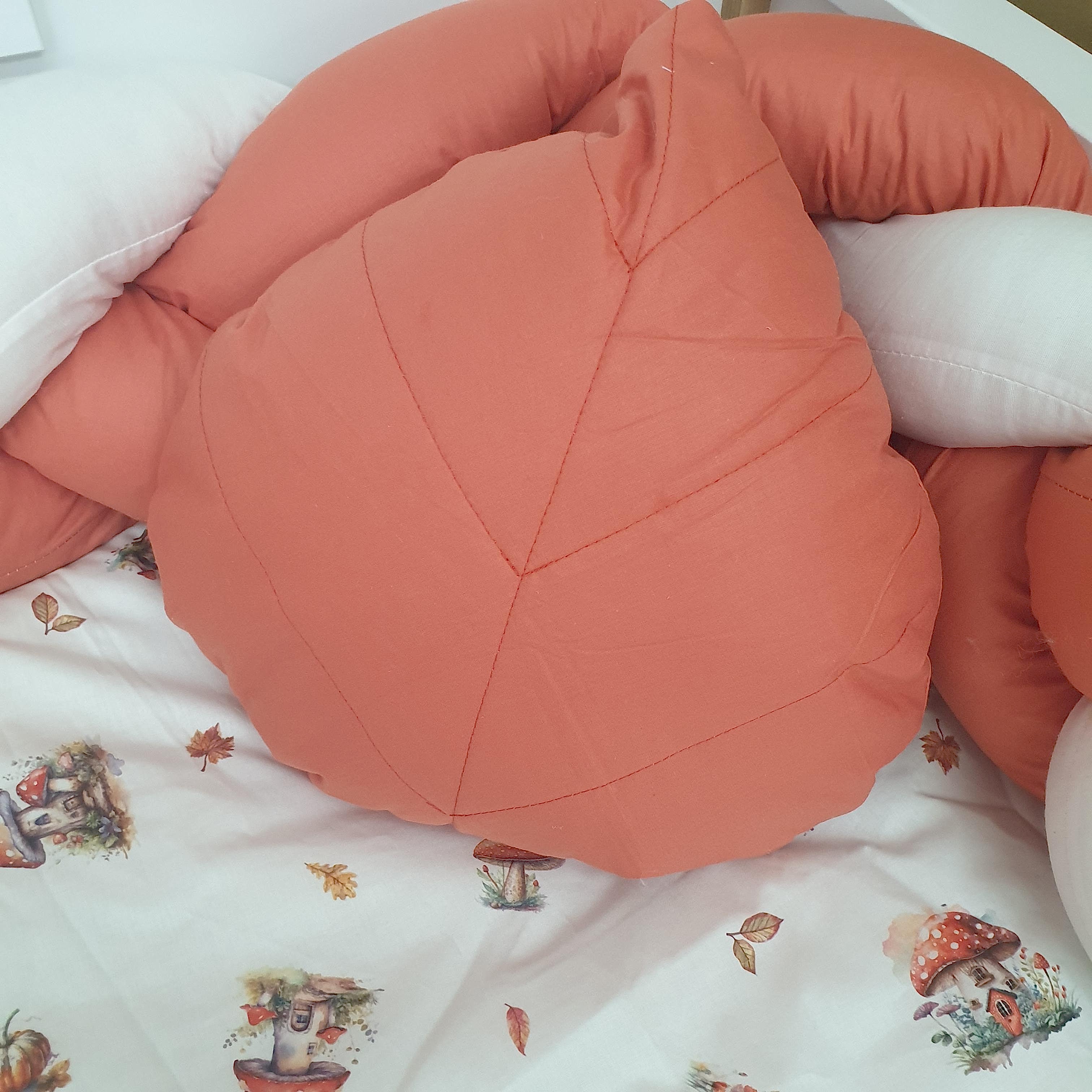 MANTAR BALKABAĞI MODEL LÜX MONTESSORİ UYKU SETİ